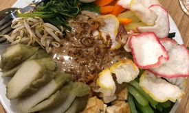 Bakso Lapangan Tembak Senayan