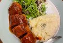 Foto Makanan di Tjikinii Lima