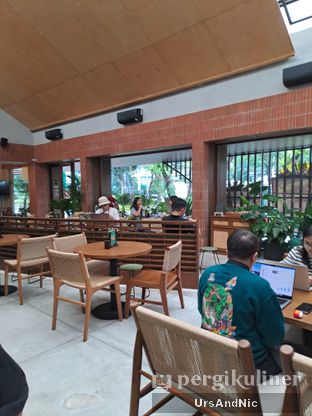 Foto review Livingstone Cafe & Bakery oleh UrsAndNic  10