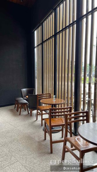 Foto Interior di Starbucks