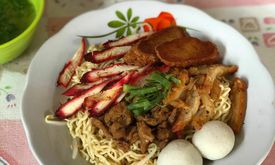 Bakmi Lopui 93