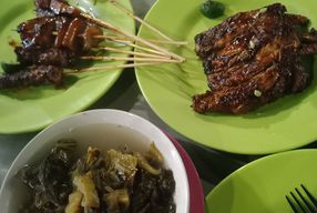Foto Sate Babi Johan