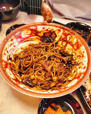 Foto 5 - Makanan di Ding Ding Korean Noodle oleh Momondud 
