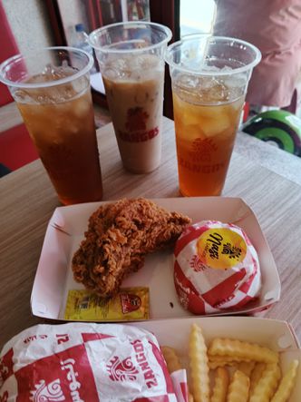 Foto Makanan di Zangos Hot Chicken