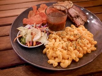 Foto Makanan di Goodwheel Companion