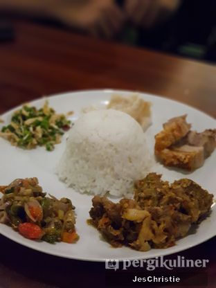 Foto 3 - Makanan(Nasi Campur Ala Bali) di PokenbiR oleh JC Wen