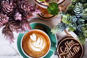 Foto Coffee With Me