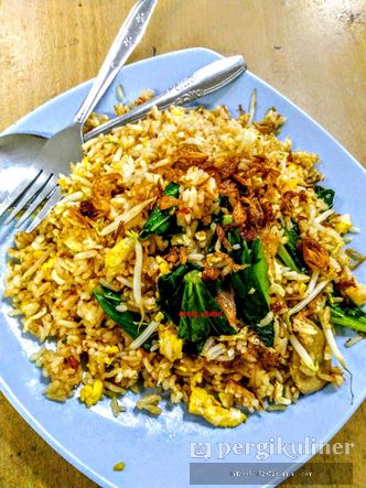 Foto Makanan di Kantin Laris
