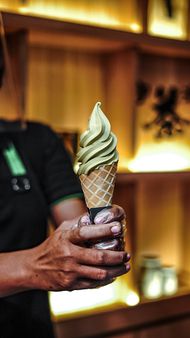 Foto Makanan di Tsujiri