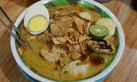 Lontong Kari Kebon Karet