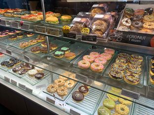 Foto review J.CO Donuts & Coffee oleh Albert Murdiono 7