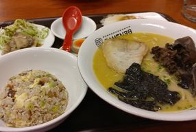 Foto Sanpachi Shokudo