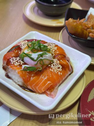 Foto Makanan di Sushiro