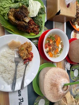 Foto 1 - Makanan di Pondok Sop Iga Sapi Monggo Kerso oleh Anggita Deska