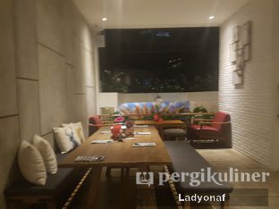 Foto 2 - Interior di Red Door Koffie House oleh Placetogoandeat ID
