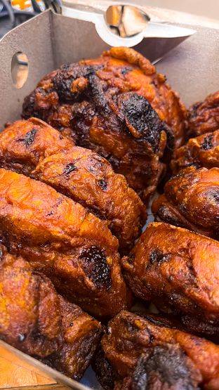 Foto 5 - Makanan di Pisang Goreng Madu Bu Nanik oleh duocicip 