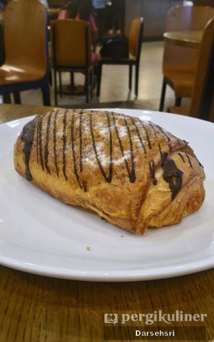 Foto review Starbucks oleh Darsehsri  4