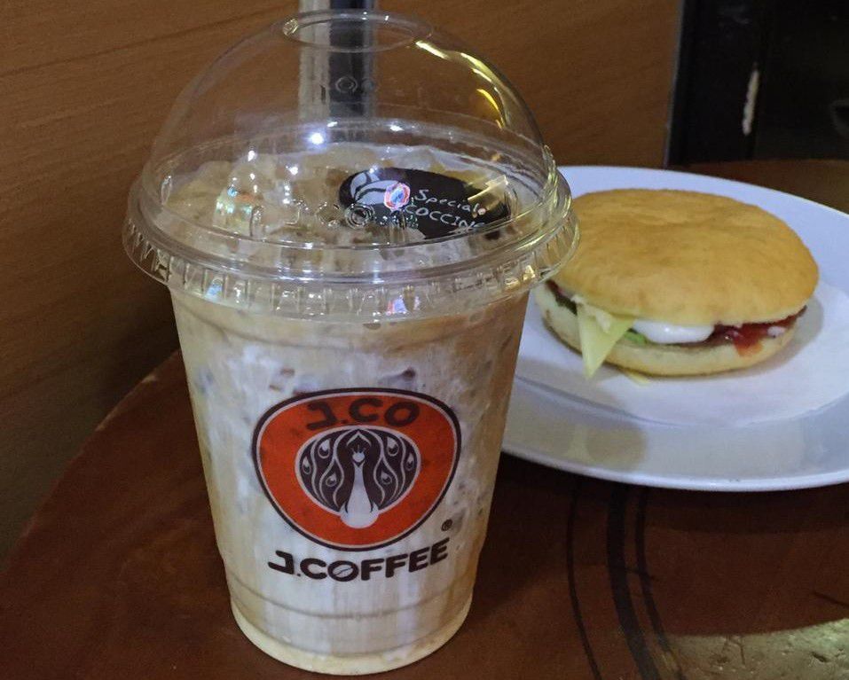 J Co Donuts Coffee Cibinong Bogor Lengkap Menu Terbaru Jam Buka No Telepon Alamat Dengan Peta