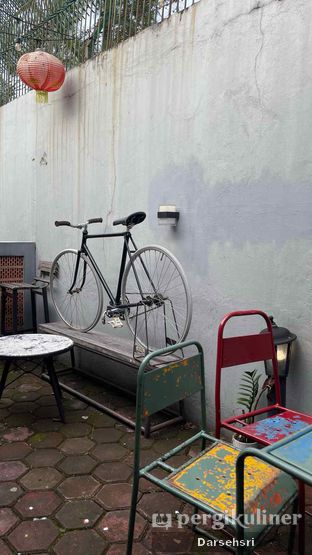 Foto review Warung Hopeng oleh Darsehsri  15