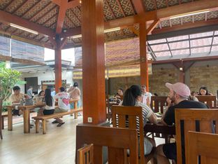 Foto 5 - Interior di Dapoer Pandan Wangi oleh Oswin Liandow
