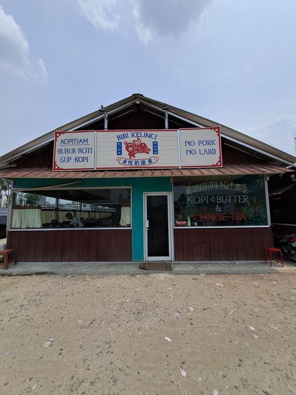 kopitiam-yang-buka-24-jam-review-ursandnic-di-restoran-bibi-kelinci