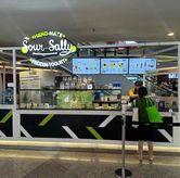 Foto di Sour Sally