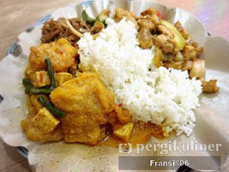 Foto Makanan di Warteg Modern Kuliner Rasa