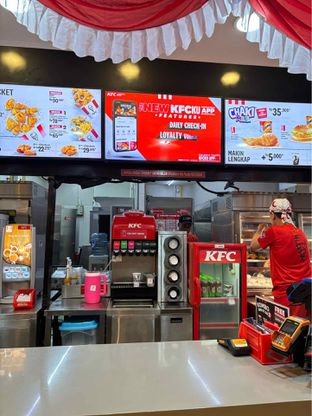 Foto review KFC oleh Cyntia // IG: @cyntiahbsr 1