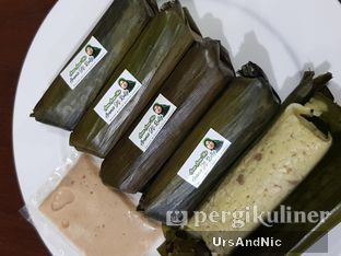 Foto review Arem Arem Mie Aremie Hj Rully oleh UrsAndNic  2