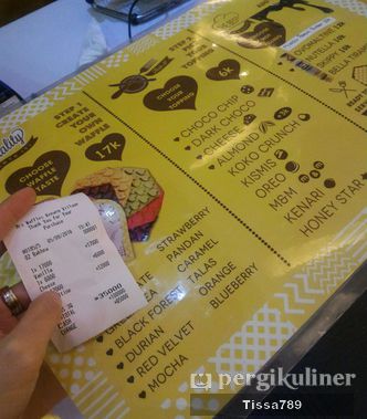 Foto Interior di Mrs. Waffles