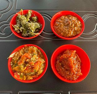 Foto 13 - Makanan di Uduk Bahagia oleh Albert Murdiono