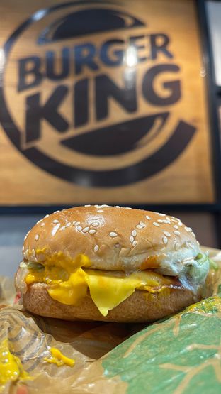 Foto 5 - Makanan di Burger King oleh FoodieTravelDiary23 PL