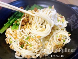 Foto Makanan di Chongqing Noodles