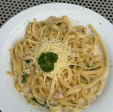 Foto Fettucine Alfredo di Sky Pasta