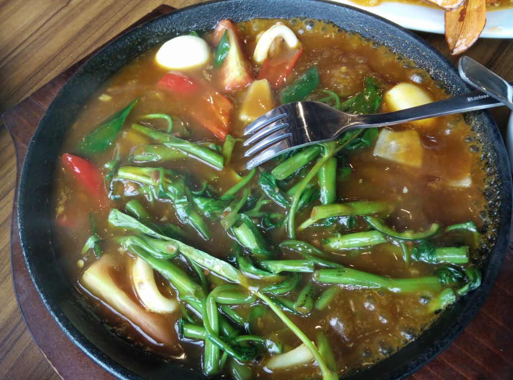 Tempat makan seafood enak yg suasananya enak - Review 