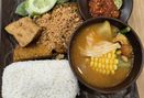 Foto Makanan di Ayam Penyet Pak Tjomot