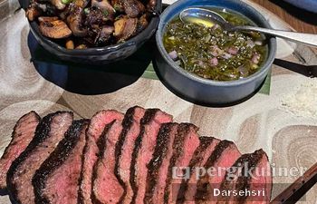 foto makanan di Carbon