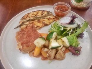 Foto review Cafe Cinde oleh Handi Suyadi 2