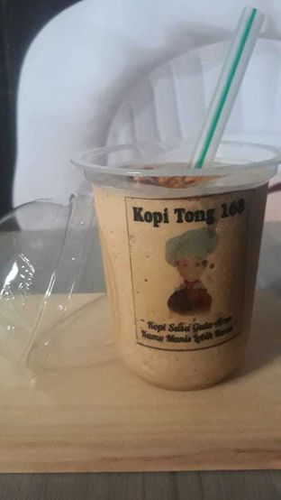 Foto 1 - Menu(Kopi Susu Gula Aren) di Kopi Tong 168 oleh Akun Google