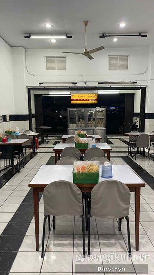 Foto 3 - Makanan di Rumah Makan Laksa Cibinong oleh Darsehsri 