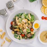 Foto Caesar salad di Hinutrizi