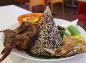 Suka Masakan Sunda? Ini Dia Olahan Nasi yang Rasanya Bisa Bikin Kamu Nambah Terus!