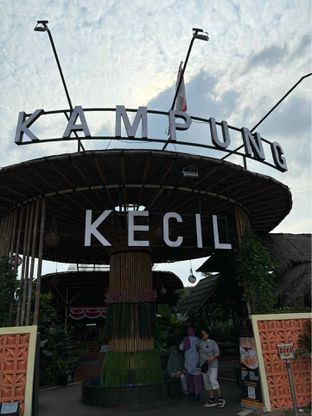 Foto review Rumah Makan Kampung Kecil oleh Cyntia // IG: @cyntiahbsr 1