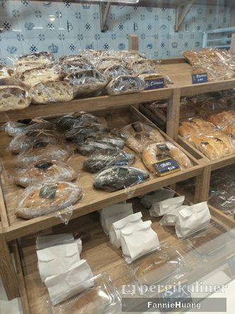 Foto Makanan di Baking Empire