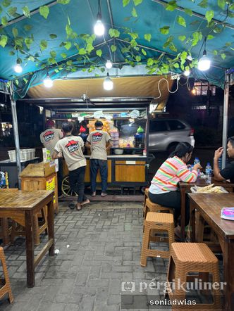 Foto Interior di Tahu Gejrot Galaxy