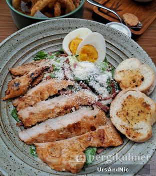 Foto review Livingstone Cafe & Bakery oleh UrsAndNic  1
