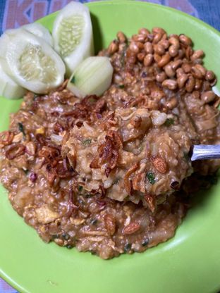 Foto 3 - Makanan di Bubur Goreng Bang Juna oleh Nikita Marcia