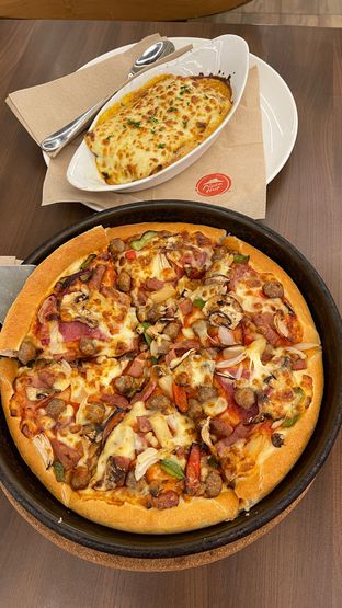 Foto review Pizza Hut oleh FoodieTravelDiary23 PL 2