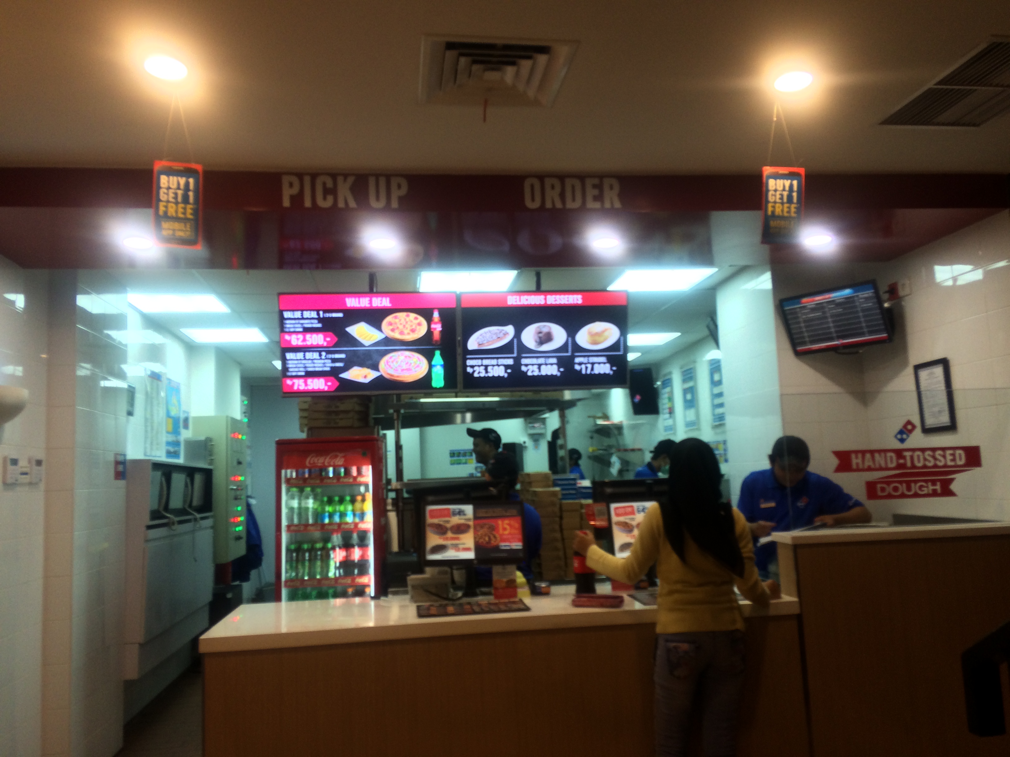 Bursa Dominos Pizza Thubeleri