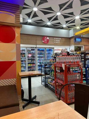 Foto review Circle K oleh Albert Murdiono 6